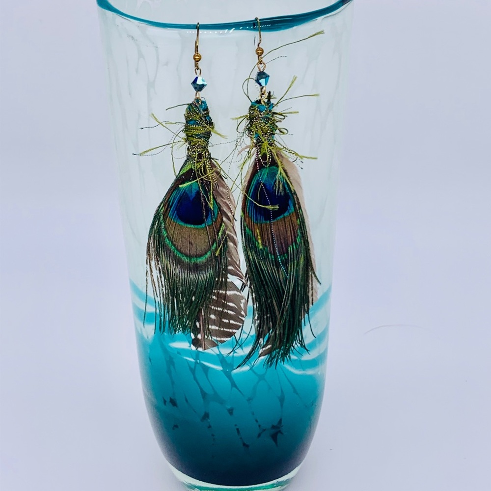Peacock Feather Earrinngs - Picture 3 of 4